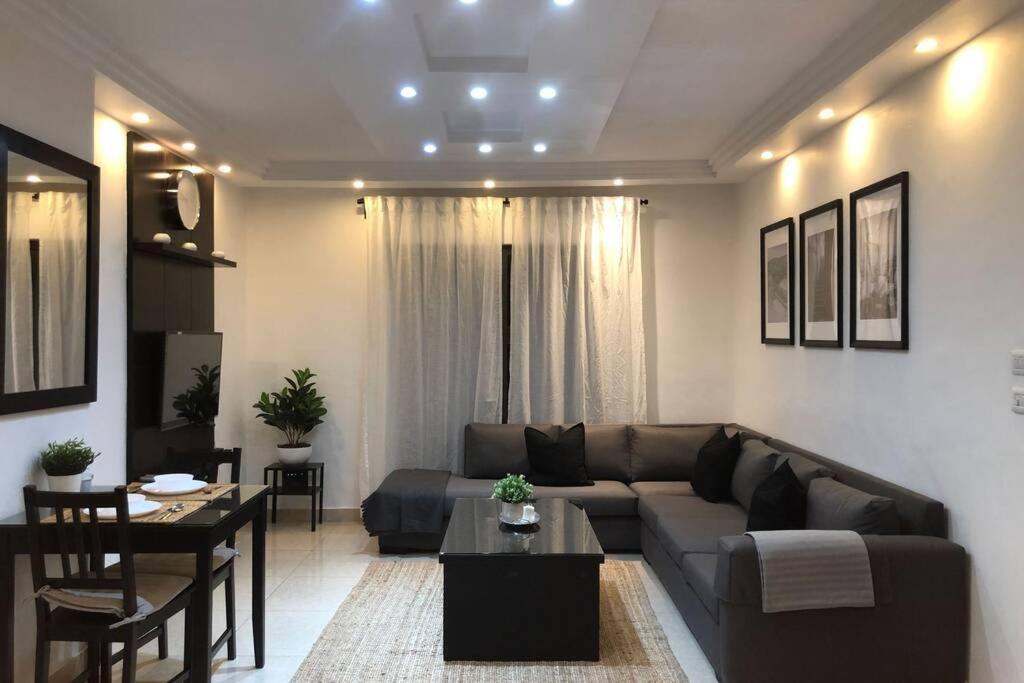 Luxury Apartment In Awesome Location In Amman Exteriör bild